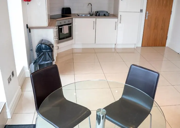 アパート ザ ウェスタン シティポイント *