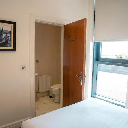 The Western Citypoint Apartmán *