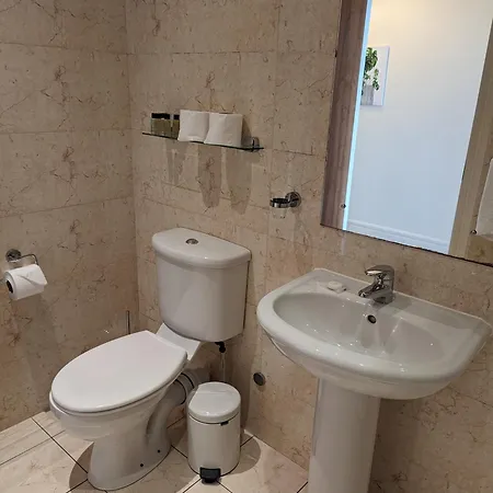 The Western Citypoint Apartamento Galway
